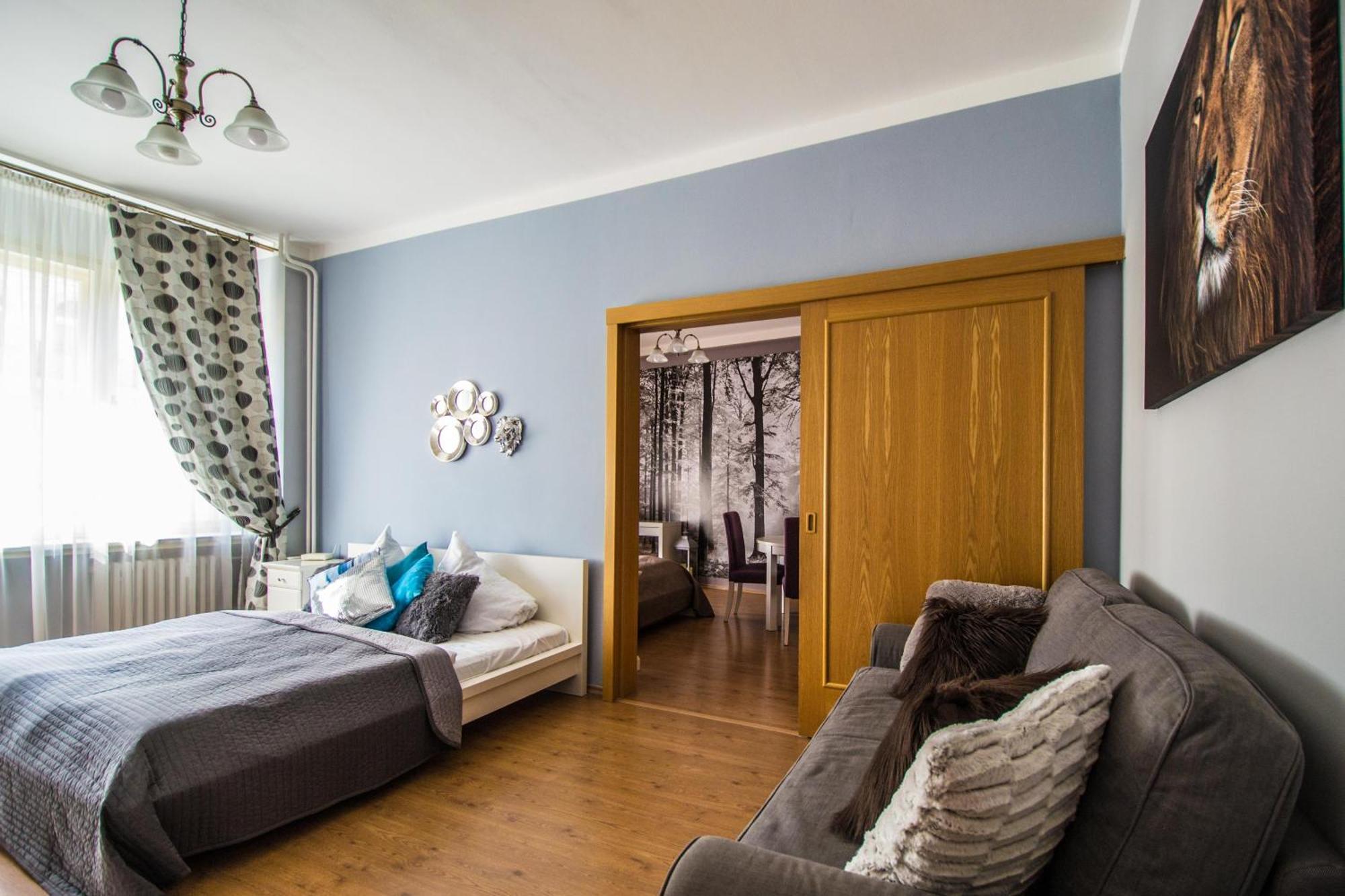 Main Prague Square Apartments Sauna And Fireplace Dış mekan fotoğraf
