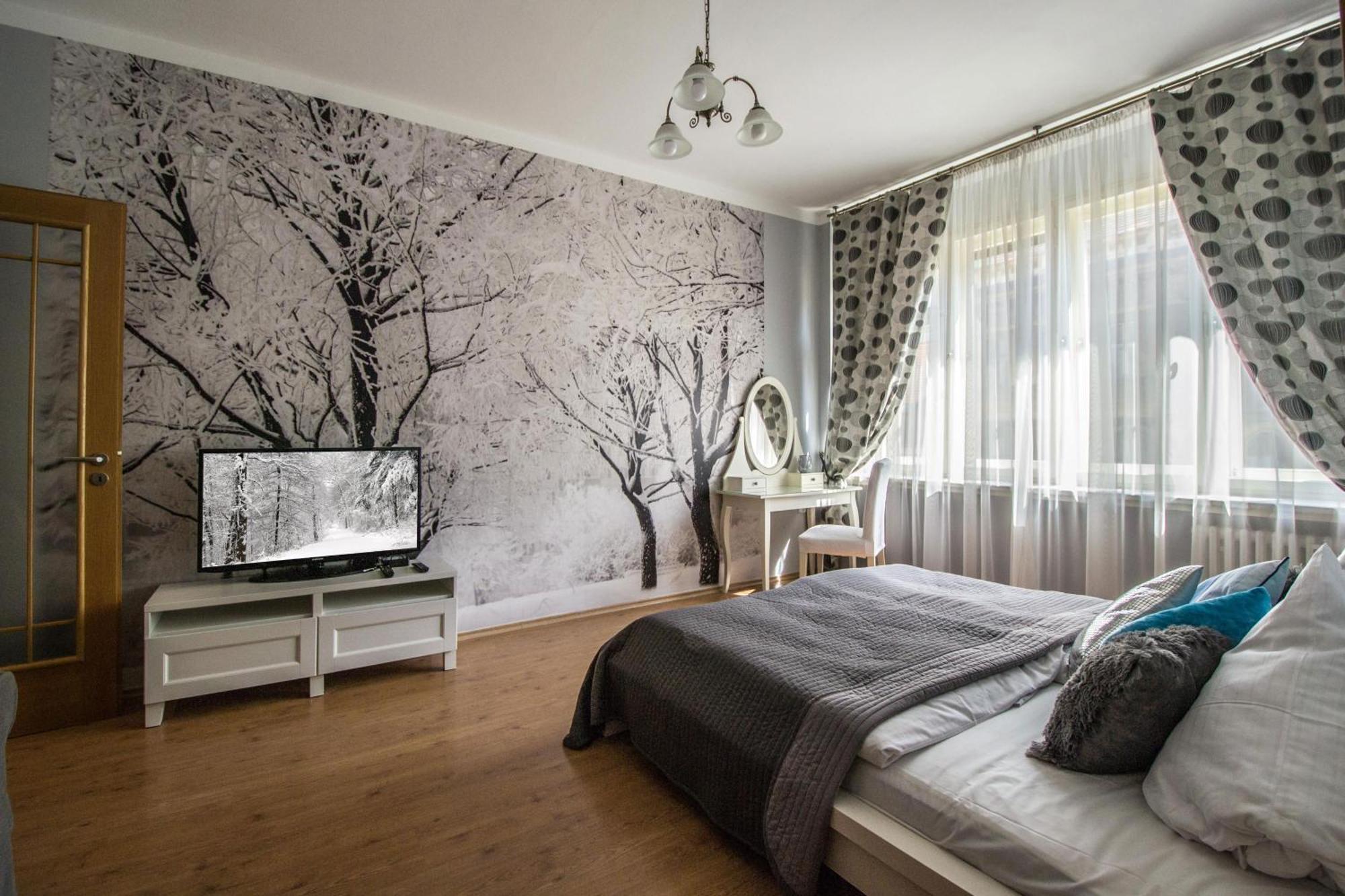 Main Prague Square Apartments Sauna And Fireplace Dış mekan fotoğraf
