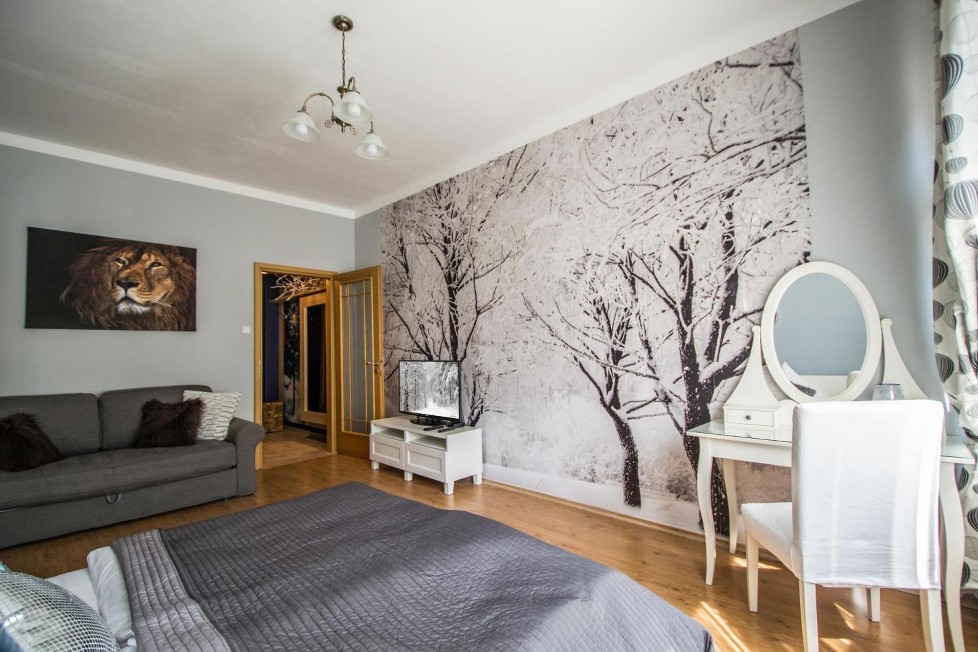 Main Prague Square Apartments Sauna And Fireplace Dış mekan fotoğraf