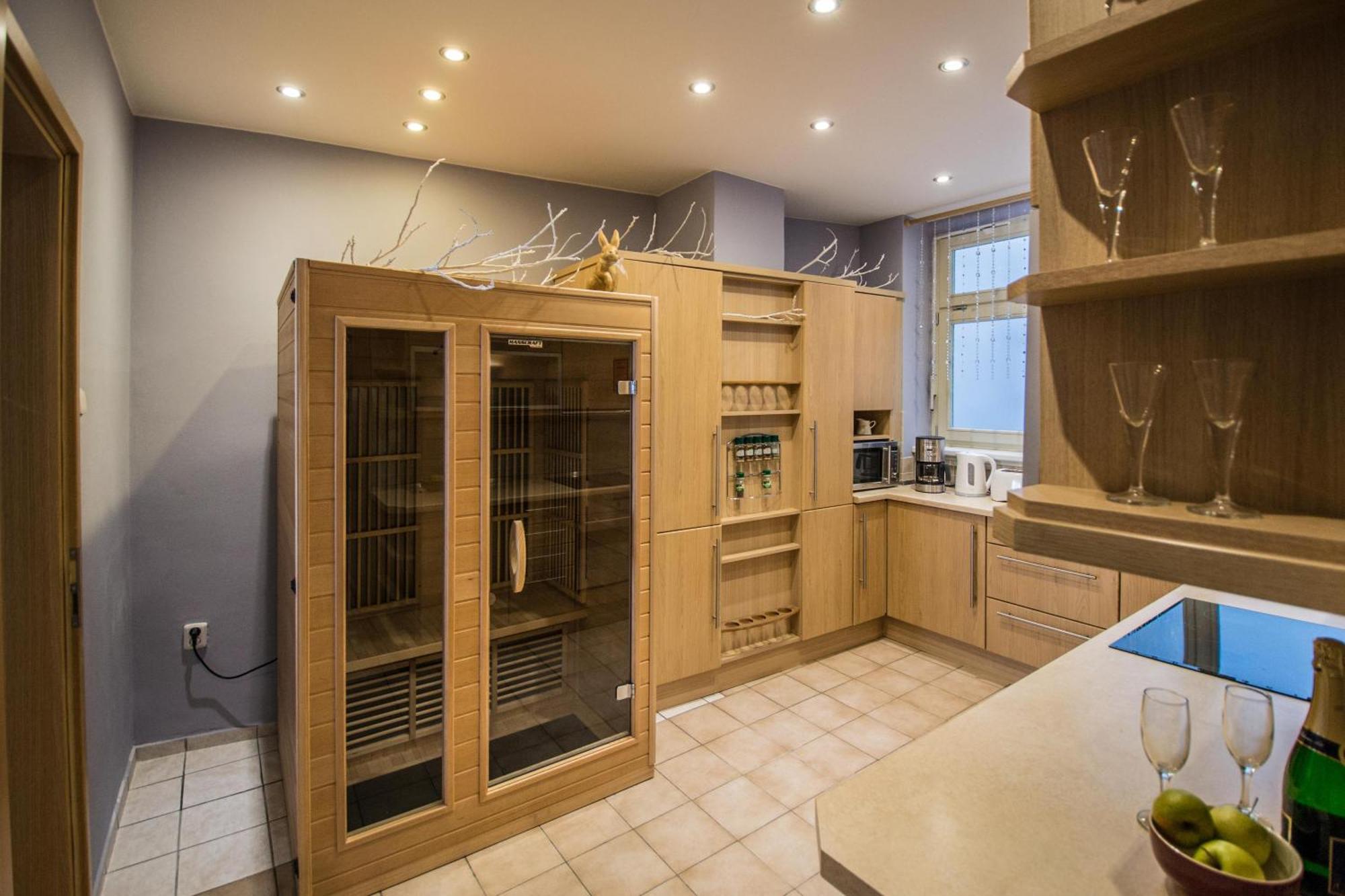 Main Prague Square Apartments Sauna And Fireplace Dış mekan fotoğraf
