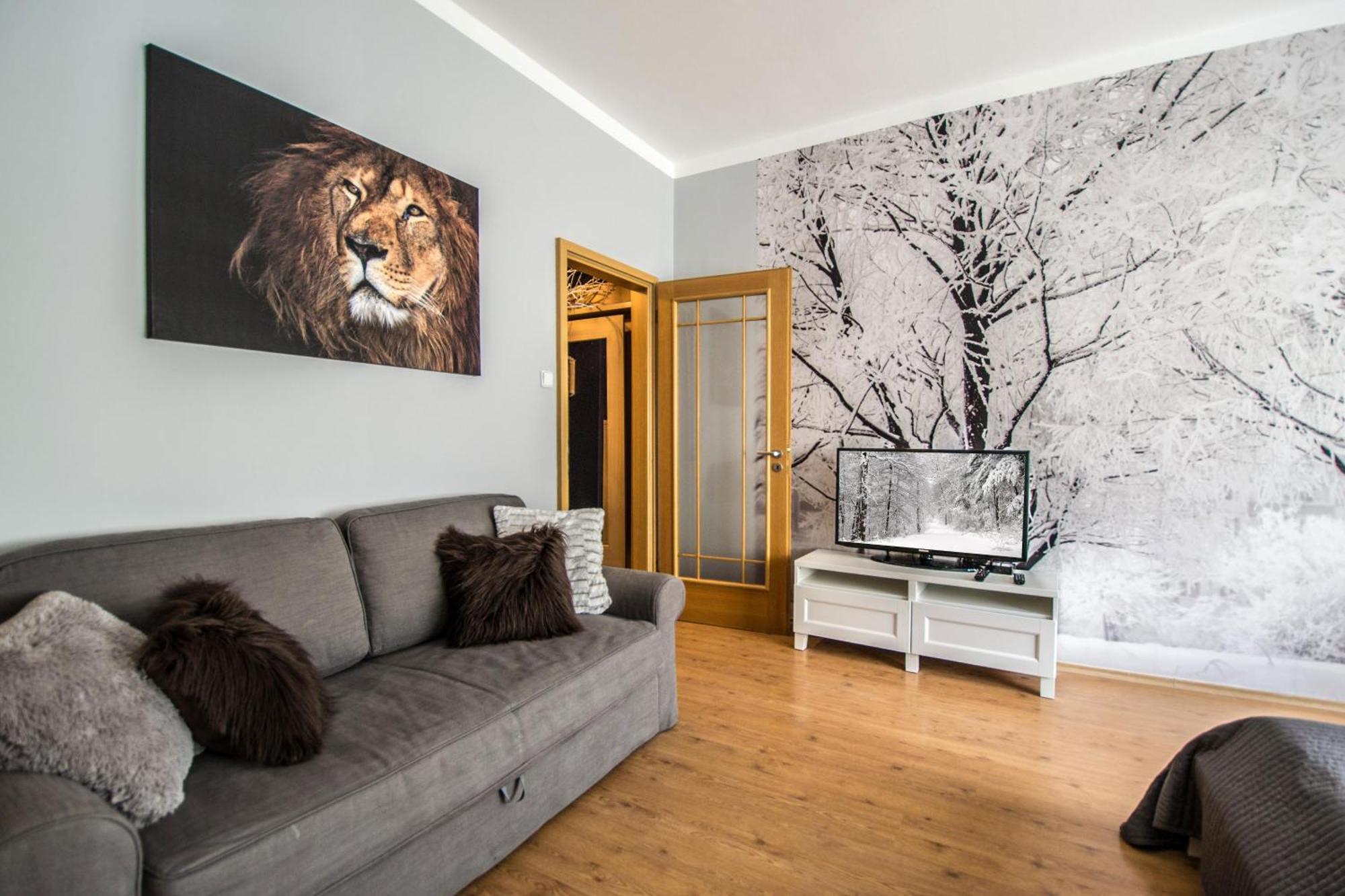 Main Prague Square Apartments Sauna And Fireplace Dış mekan fotoğraf