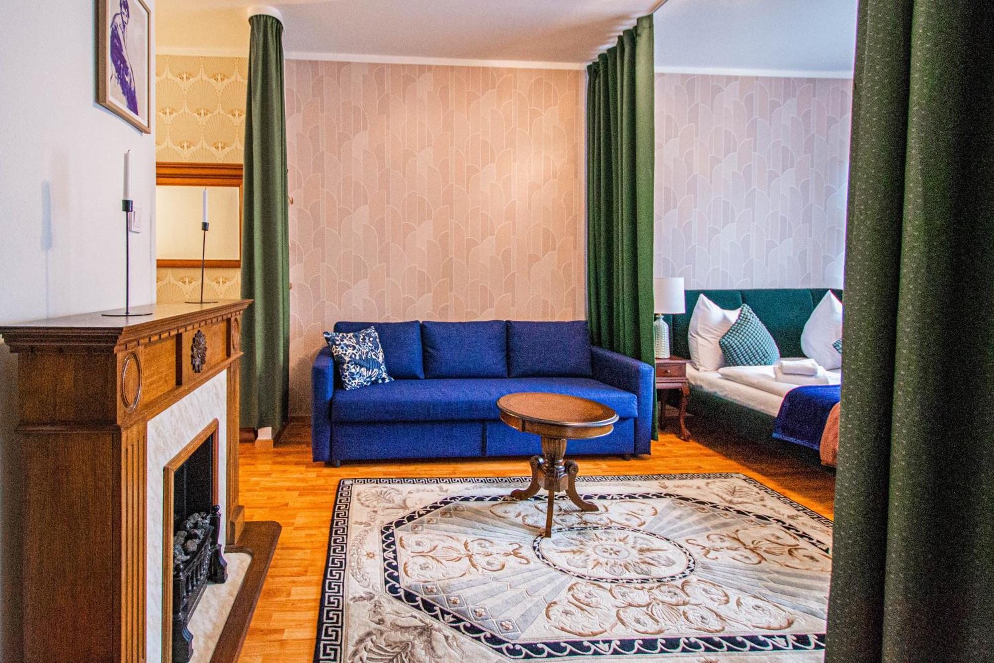 Main Prague Square Apartments Sauna And Fireplace Dış mekan fotoğraf