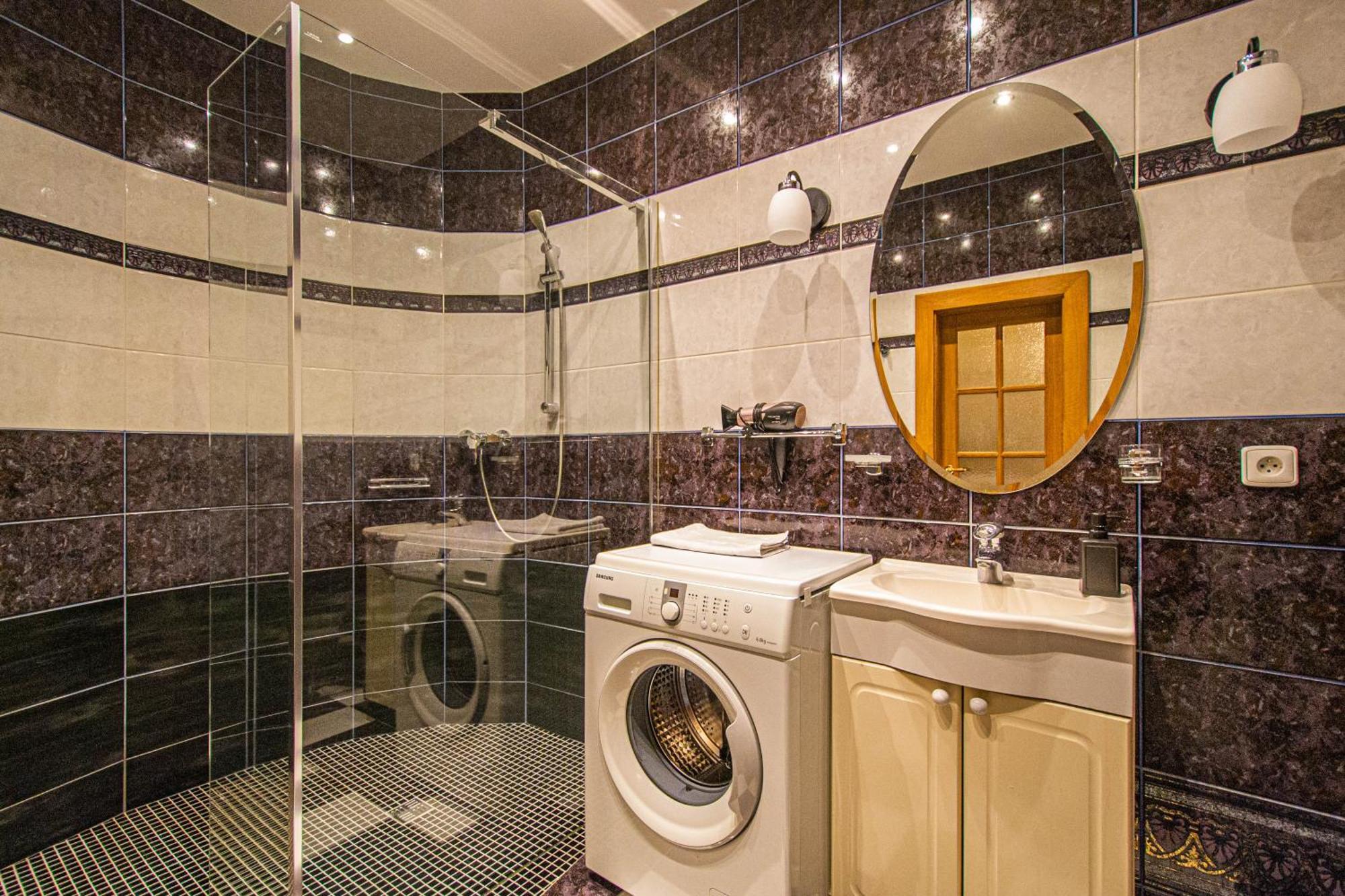 Main Prague Square Apartments Sauna And Fireplace Dış mekan fotoğraf